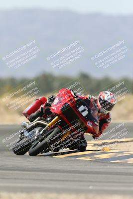 media/Apr-25-2025-BRL Bagger Racing League (Fri) [[6011495a33]]/2-Open Practice (1pm-4pm)/2- (2pm-3pm)/